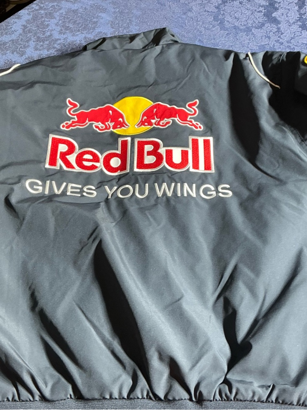Red Bull Infiniti Racing Team Jacket - Navy with Red & Blue Accents - Picture 7 of 9